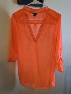 Rue21 Coral Sheer V-Neck Blouse with Stud Trim